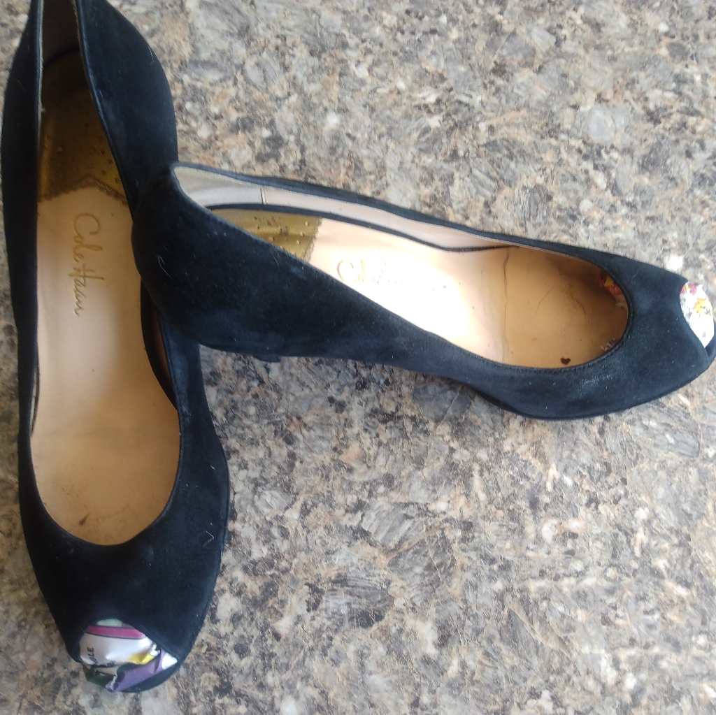 Cole-Haan Women's Black Peep-Toe Suede High Heel Pumps Size 9b